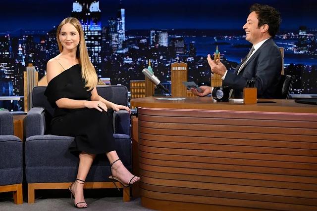 Jennifer Lawrence’s Emotional Comeback: The Interview That Left Jimmy Fallon Speechless